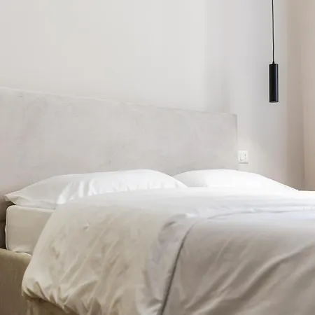 Cozy - Serenitas 2 By Pikhost アパート *