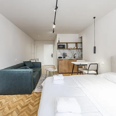 Cozy - Serenitas 2 By Pikhost Daire