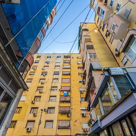 アパート Cozy - Serenitas 2 By Pikhost ティラナ