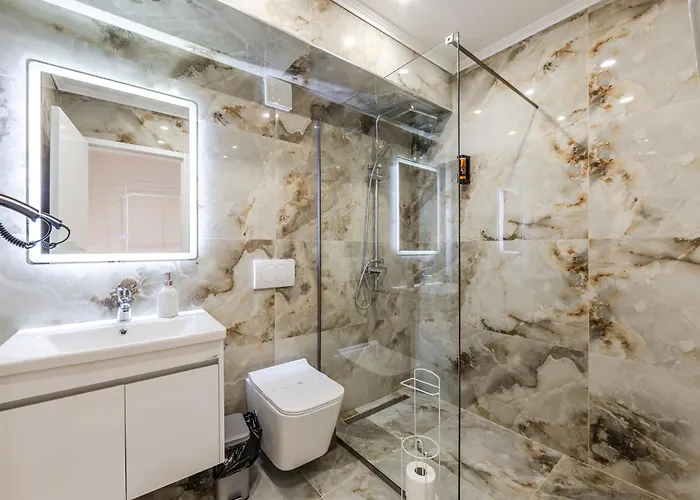 Cozy - Serenitas 2 * Tirana